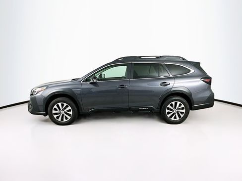 Used 2025 Subaru Outback Premium image 4