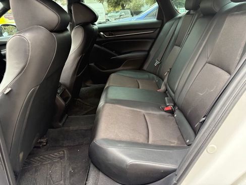 Used 2022 Honda Accord Sport image 10