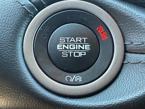 Used 2021 Dodge Durango SXT w/ 3rd Row Seating Group image 28