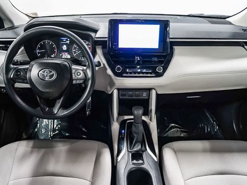 Certified 2025 Toyota Corolla Cross L image 13