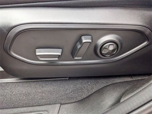 New 2025 Jeep Grand Cherokee Limited image 7