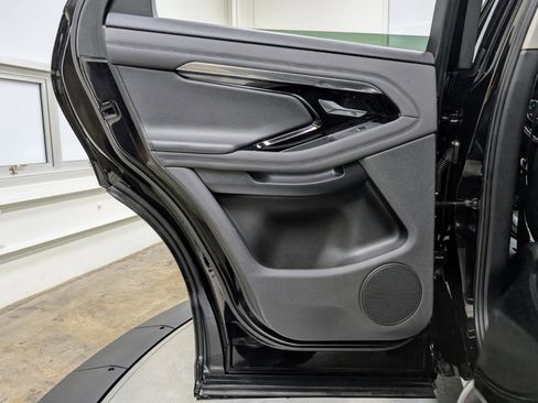 Used 2020 Land Rover Range Rover Evoque S image 16