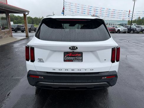 Used 2021 Kia Sorento S AWD/4WD image 5