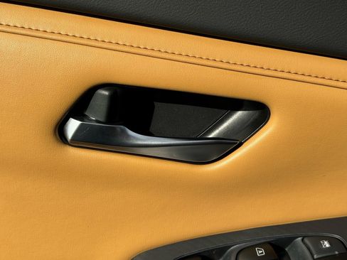 Used 2020 Nissan Sentra SV w/ SV Premium Package image 21