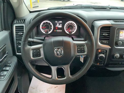 Used 2024 RAM 1500 Classic SLT image 11