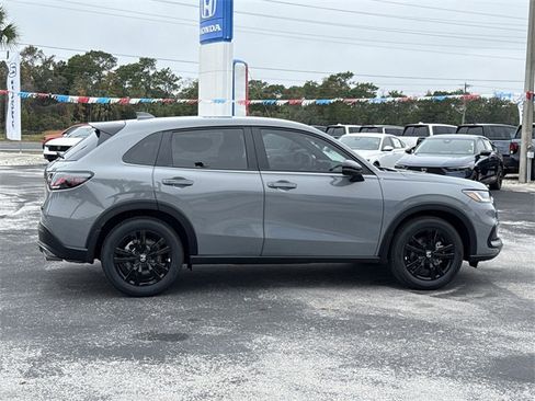 New 2026 Honda HR-V Sport image 4