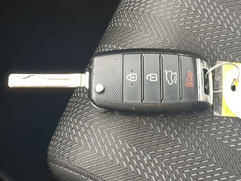 Used 2019 Kia Sportage LX image 33