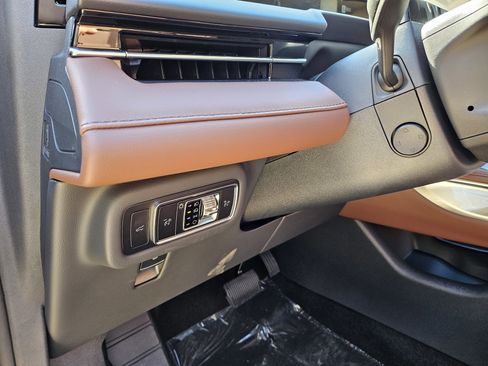 New 2026 Lincoln Nautilus Reserve image 12