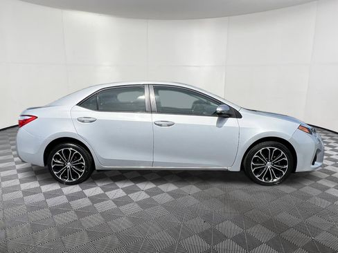 Used 2015 Toyota Corolla S FWD image 7