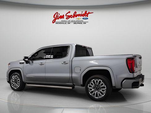 Used 2025 GMC Sierra 1500 Denali Ultimate AWD/4WD image 4