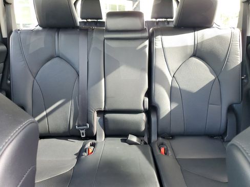 Used 2024 Toyota Grand Highlander XLE image 17