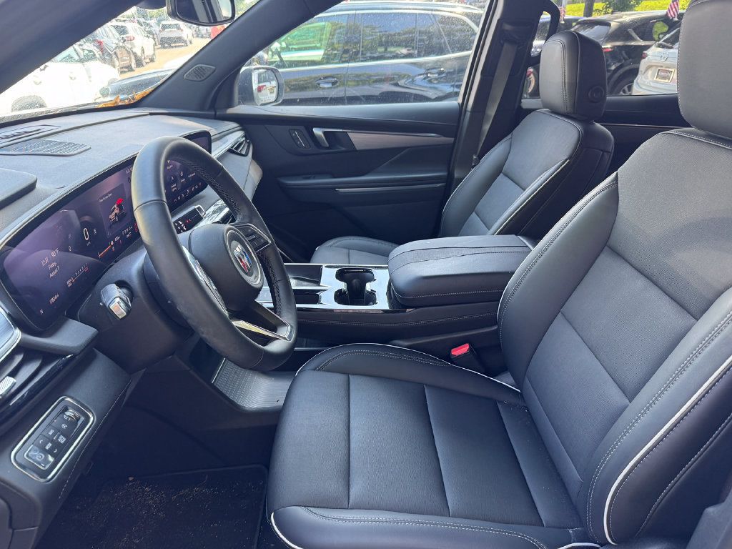 Used 2026 Buick Enclave Preferred AWD/4WD image 24