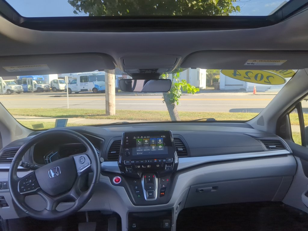 Used 2024 Honda Odyssey EX-L image 30