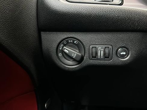 Used 2019 Dodge Challenger GT w/ Plus Package RWD image 31