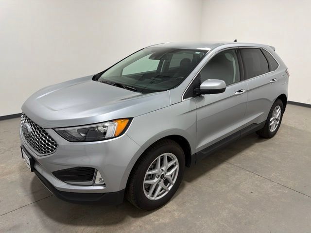 Used 2024 Ford Edge SEL w/ Convenience Package AWD/4WD image 7