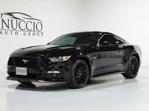 Used 2016 Ford Mustang GT w/ GT Performance Package RWD image 41