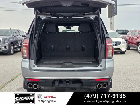 Used 2024 Chevrolet Tahoe High Country AWD/4WD image 7