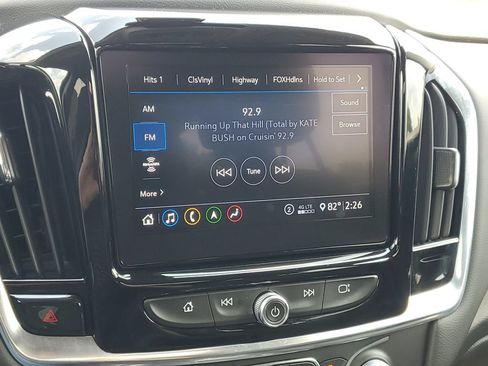 Used 2021 Chevrolet Traverse LT w/ LT Premium Package AWD/4WD image 15