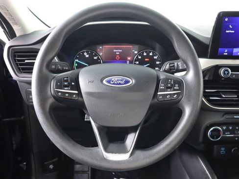 Used 2021 Ford Escape SE FWD image 11