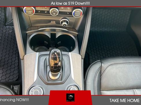 Used 2018 Alfa Romeo Stelvio Ti image 16