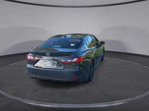 Certified 2025 Toyota Camry SE FWD image 7