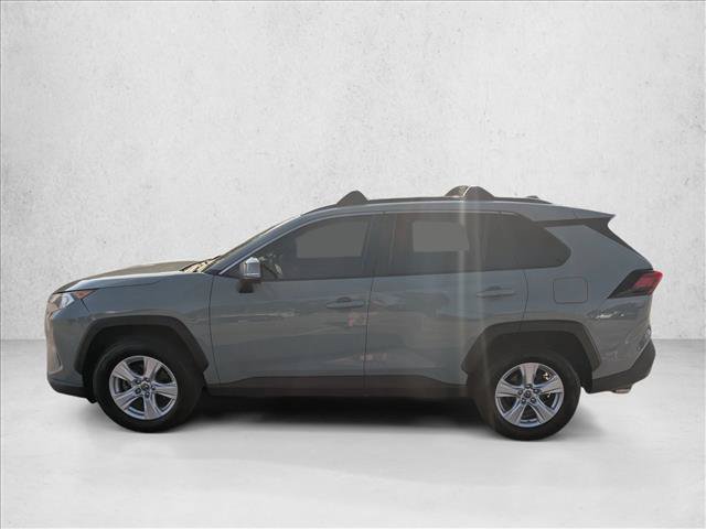 Used 2019 Toyota RAV4 XLE w/ Convenience Package FWD image 8