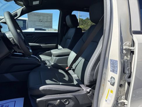 New 2026 Chevrolet Colorado Trail Boss AWD/4WD image 11