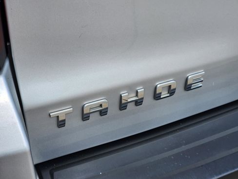 Used 2017 Chevrolet Tahoe LT AWD/4WD image 37