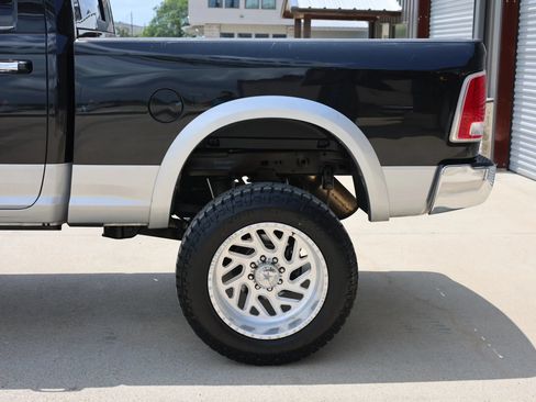 Used 2016 RAM 2500 Laramie w/ Convenience Group AWD/4WD image 12