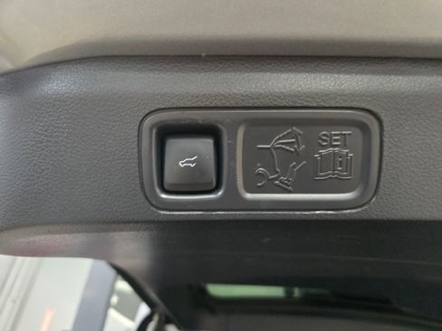 Used 2022 Ford Expedition Max Limited image 20