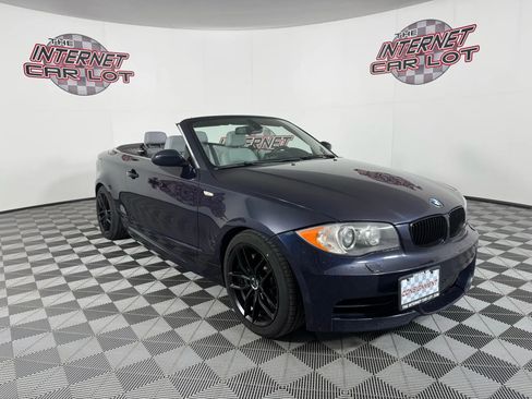 Used 2009 BMW 135i Convertible image 17