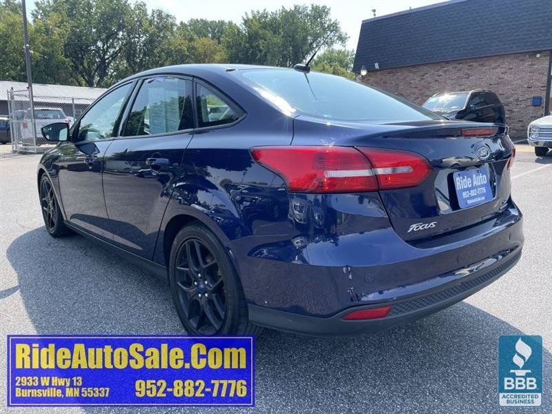 Used 2016 Ford Focus SE w/ Equipment Group 201A FWD image 7