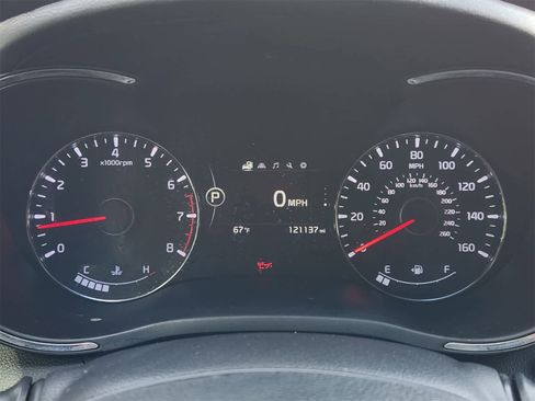 Used 2017 Kia Forte S w/ S Technology Package image 16