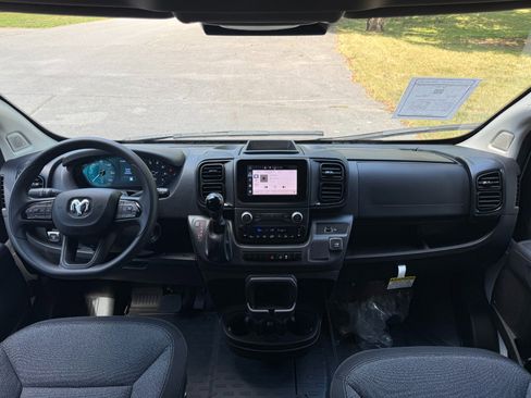 Used 2023 RAM ProMaster 3500 w/ Convenience Group image 13