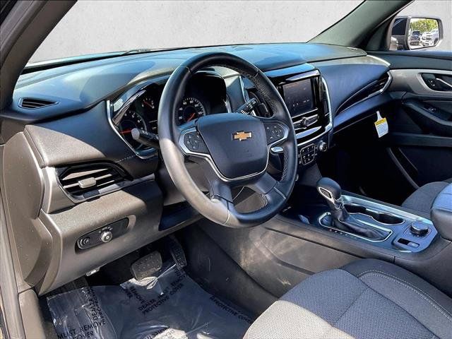 Certified 2023 Chevrolet Traverse LT FWD image 14