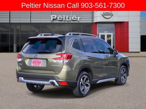 Used 2024 Subaru Forester Touring AWD/4WD image 6