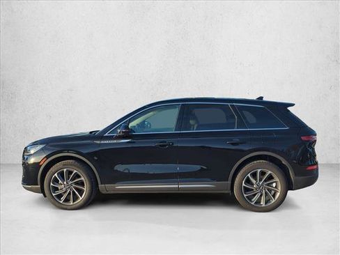 Used 2024 Lincoln Corsair AWD w/ Equipment Group 101A image 6