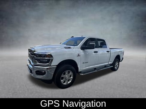 Used 2026 RAM 2500 Big Horn AWD/4WD image 3
