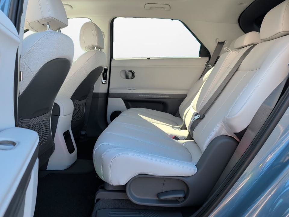 New 2027 Hyundai Ioniq 5 Limited RWD image 13
