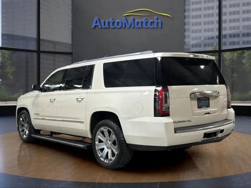 Used 2015 GMC Yukon XL Denali w/ Premium Package image 8