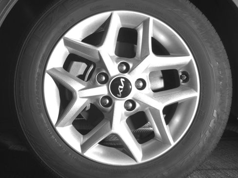 Used 2025 Kia Soul LX w/ LX Technology Package image 12