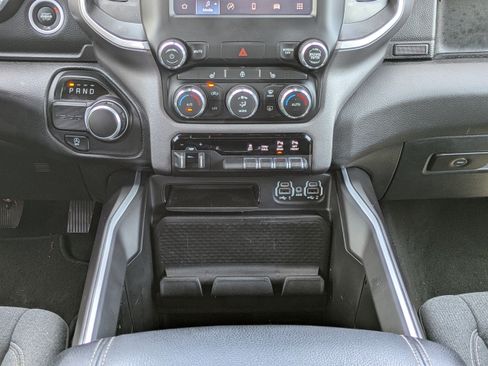 Used 2022 RAM 1500 Big Horn RWD image 18