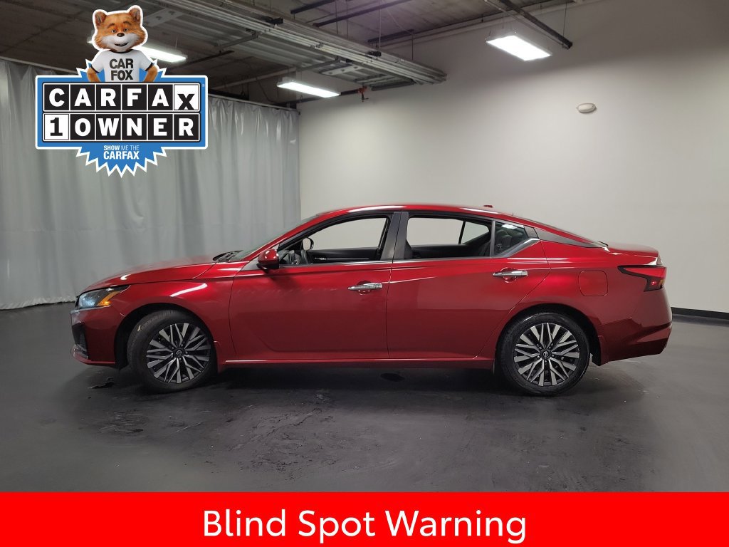 Used 2023 Nissan Altima 2.5 SV FWD image 5