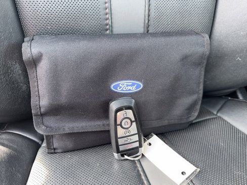 Used 2019 Ford F350 Platinum w/ Platinum Ultimate Package image 27