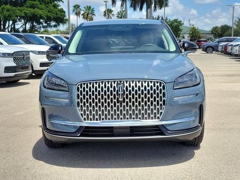 Certified 2023 Lincoln Corsair FWD w/ Equipment Group 101A image 2