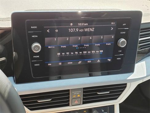 New 2025 Volkswagen Jetta SE image 11