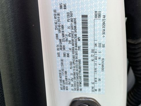 Used 2024 Ford Escape SE w/ PHEV Premium Package image 29