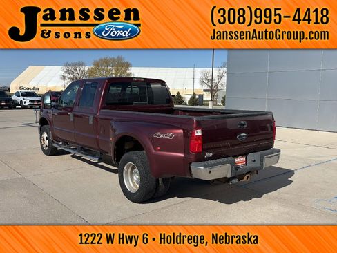 Used 2009 Ford F350 Lariat image 9