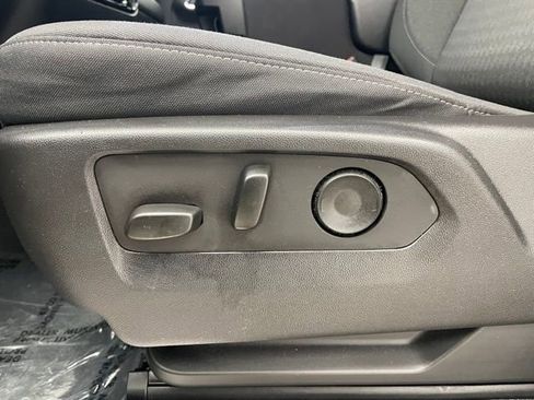 Certified 2023 Chevrolet Silverado 1500 LT image 9