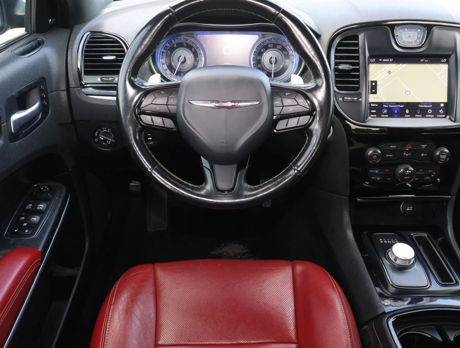 Used 2021 Chrysler 300 S w/ S Model Appearance Package RWD image 9